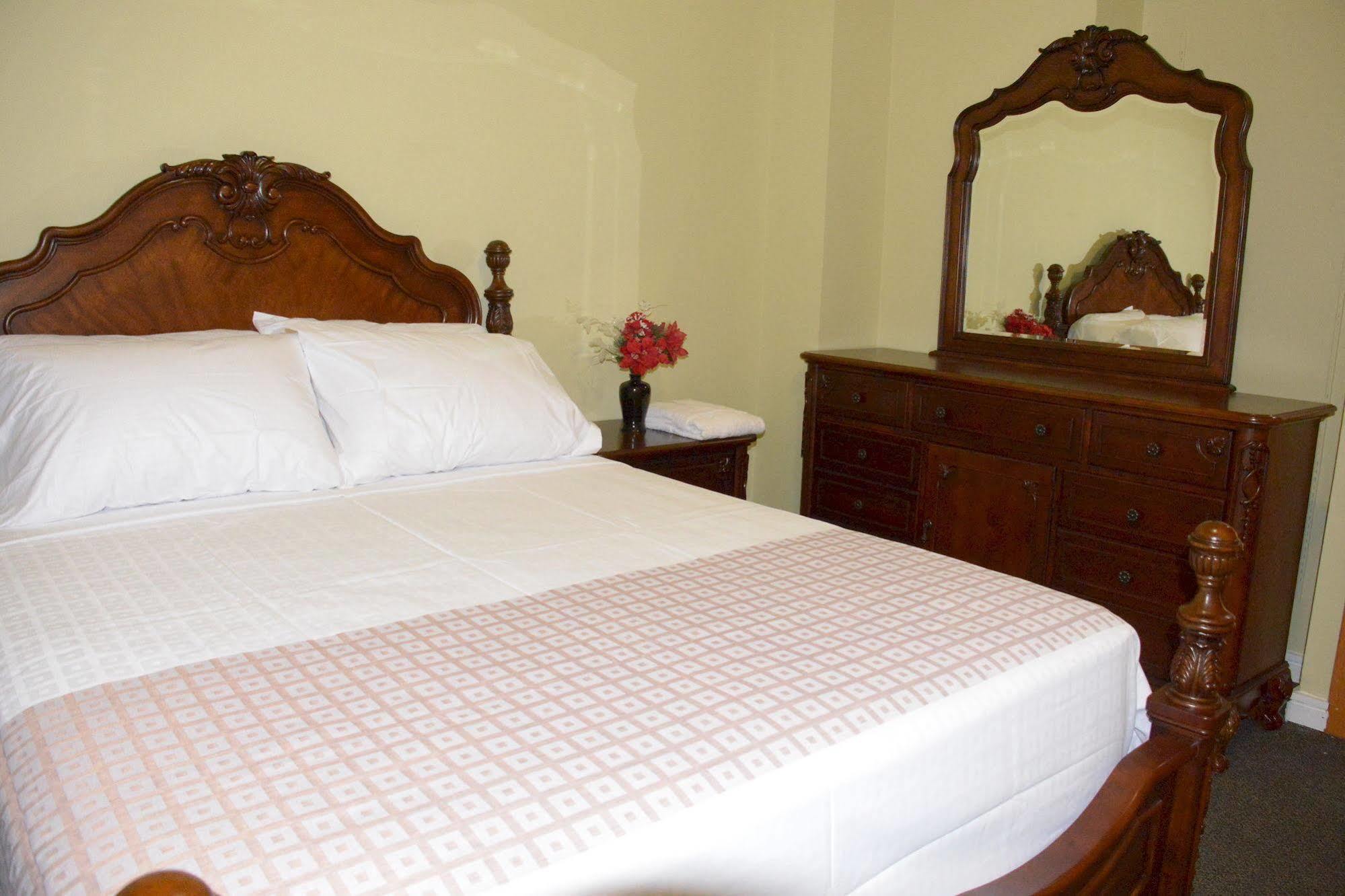 Smile Back B&B Торонто Екстериор снимка